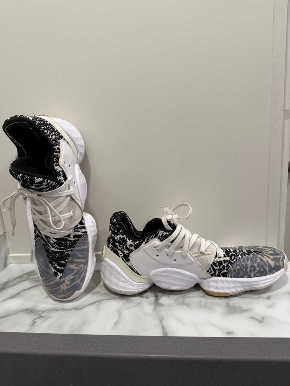 Adidas Harden Vol. 4 "Cookies and Cream" basketball shoes men’s size 13